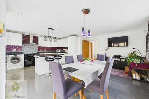 4 bedroom detached house for sale, VIEW ROAD, CLIFFE WOODS, ROCHESTER, ME3 8JQ