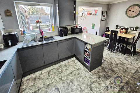 3 bedroom terraced house for sale, Tuscan Way, Chesterton, Staffordshire ST5