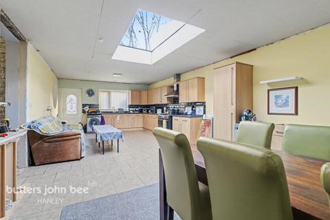 2 bedroom bungalow for sale, Bleak place, Stoke-On-Trent ST6 2QL