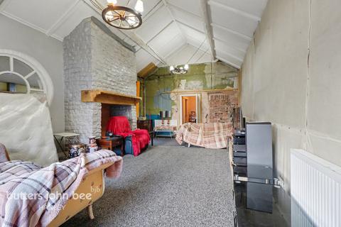2 bedroom bungalow for sale, Bleak place, Stoke-On-Trent ST6 2QL