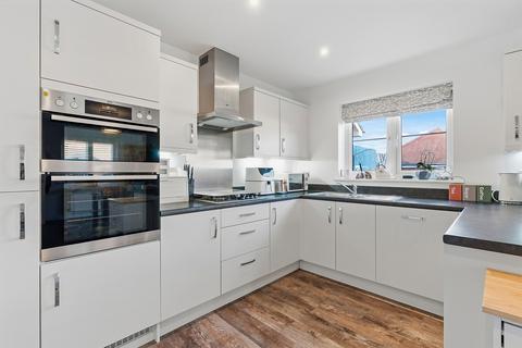 4 bedroom detached house for sale, East End, Wallingford, OX10