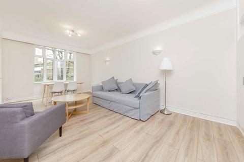 2 bedroom flat to rent, Grove End Road, London NW8