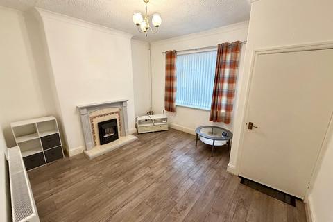 2 bedroom terraced house to rent, Kitchener Street, Darlington DL3