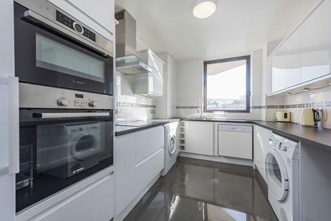 3 bedroom flat to rent, Blythe Road, London W14
