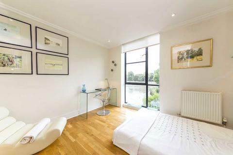2 bedroom flat to rent, Point Wharf Lane, Brentford TW8