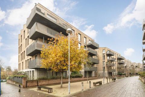 2 bedroom flat for sale, Durham Wharf Drive, Brentford TW8
