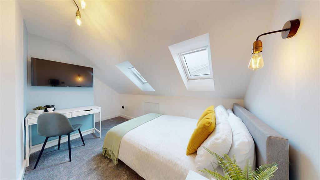152 woodville road bedroom 1.jpg