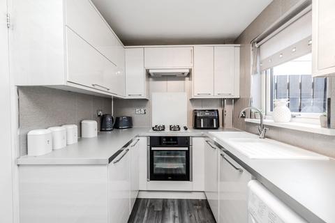 2 bedroom terraced house for sale, Milecastle Court, Newcastle upon Tyne NE5