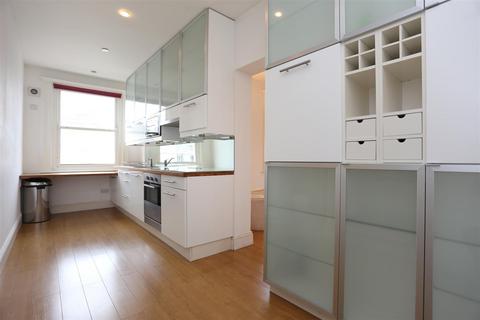 2 bedroom flat to rent, St Aubyns, Hove