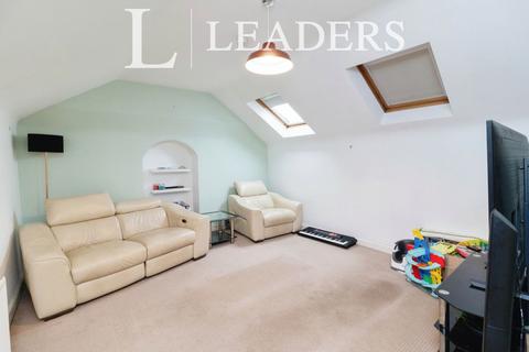 undefined, Icknield Street, Dunstable, Bedfordshire, LU6