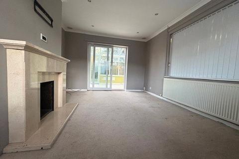 3 bedroom detached house to rent, Herons Way, Wokingham, RG40