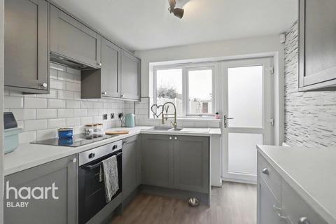 undefined, Grosvenor Close, Leicester