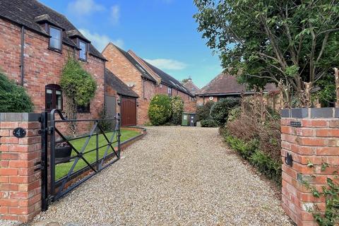 2 bedroom barn conversion for sale, Sherbourne Court, Sherbourne, Warwick
