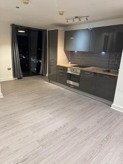 2 bedroom flat to rent, Masons Avenue, Croydon, CR0