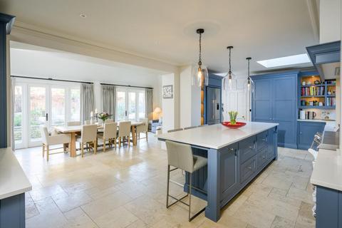 undefined, The Avenue, Cirencester, Gloucestershire, GL7