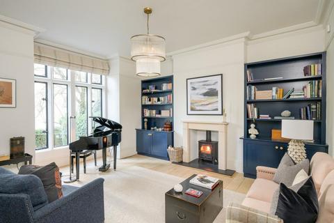 undefined, The Avenue, Cirencester, Gloucestershire, GL7