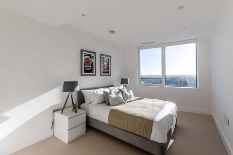 2 bedroom flat to rent, Lombard Wharf, Battersea, London, SW11