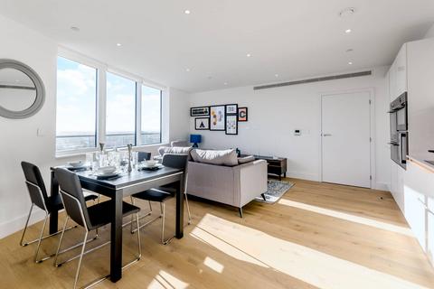 2 bedroom flat to rent, Lombard Wharf, Battersea, London, SW11