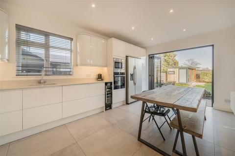 4 bedroom semi-detached house for sale, Merton Road, South Harrow, HA2 0AB