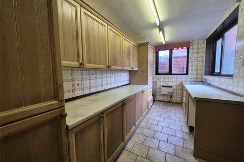 2 bedroom terraced house for sale, Redgrave Street, Oldham, Greater Manchester, OL4