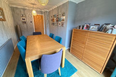 undefined, Dunstable, Bedfordshire LU5