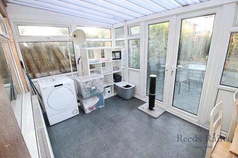 2 bedroom terraced house for sale, Park Square, Wakefield WF3