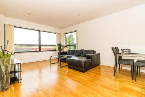 2 bedroom apartment to rent, The Quays, Greater Manchester M50