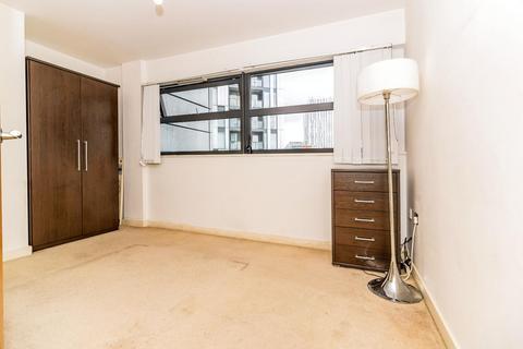2 bedroom apartment to rent, The Quays, Greater Manchester M50