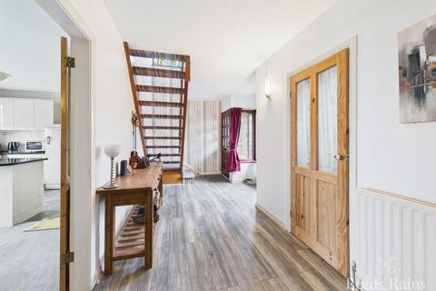 4 bedroom detached house for sale, Mainside, Stockton-on-Tees TS21
