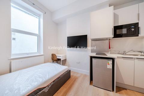 Property to rent, Uxbridge Road, London, W12