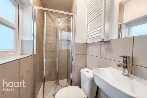 2 bedroom apartment to rent, Wilson Road, READING
