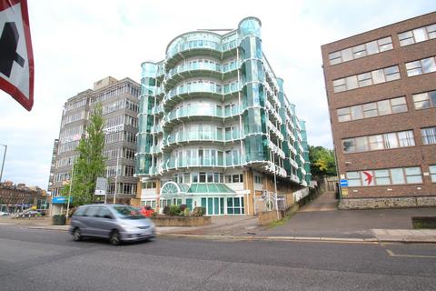 2 bedroom terraced house to rent, Comer House, Station Road, Barnet, EN5 1QJ