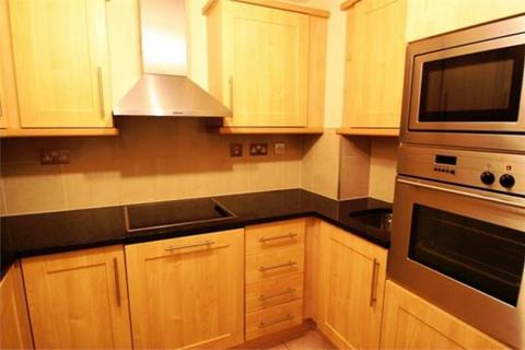 2 bedroom terraced house to rent, Comer House, Station Road, Barnet, EN5 1QJ