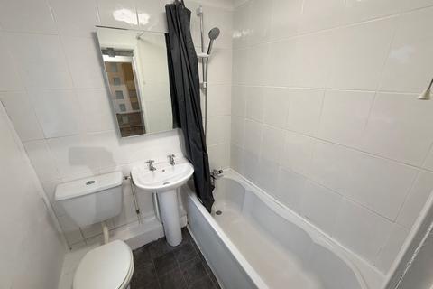 2 bedroom terraced house to rent, Craig Street, Darlington DL3