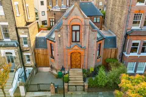 4 bedroom detached house for sale, Denning Road, London, NW3