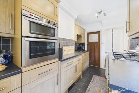 3 bedroom semi-detached house for sale, Grecian Street, Aylesbury, Buckinghamshire