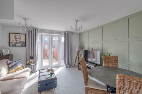 2 bedroom semi-detached house for sale, Althestan Close, Alvechurch, B48