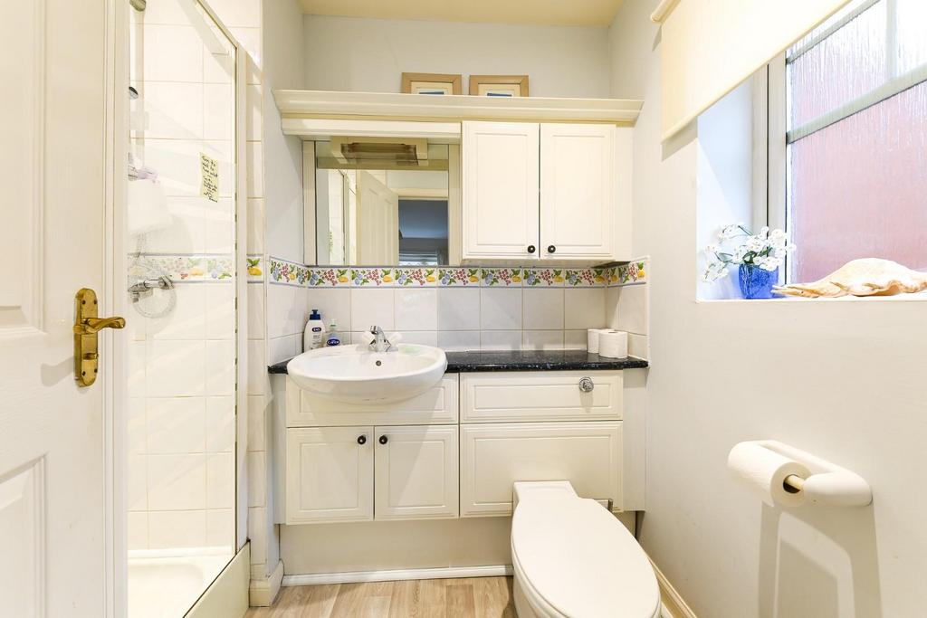 Ensuite