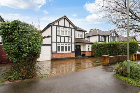 Warren Road, Banstead