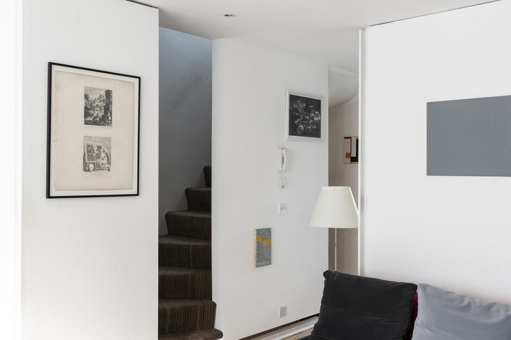 74595 - Great Portland Street The Modern House ...
