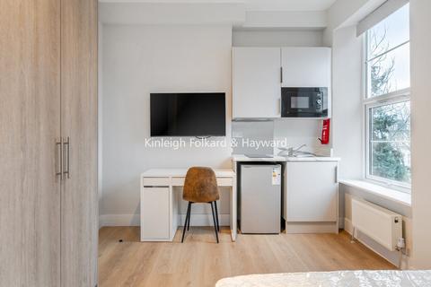 Property to rent, Uxbridge Road, London, W12