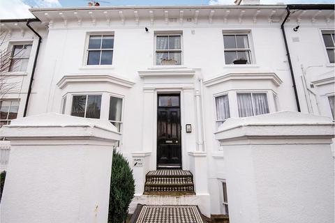 1 bedroom flat to rent, Buckingham Place, Brighton, BN1