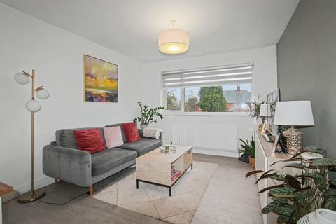 2 bedroom apartment for sale, Meadow Court, Anchor Meadow, Farnborough , Hampshire, GU14
