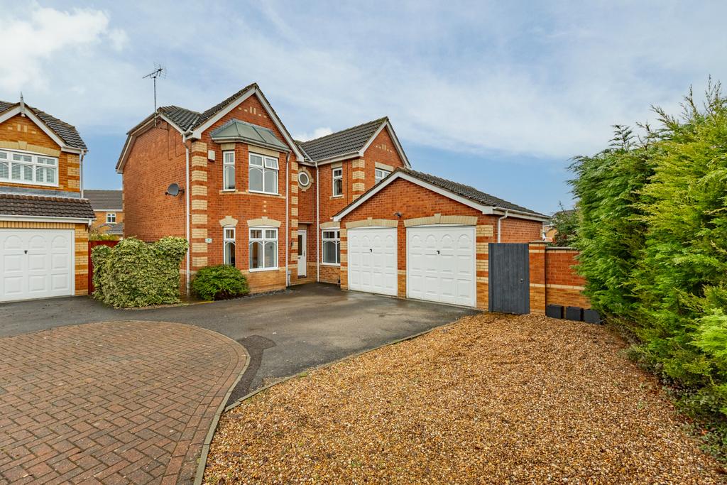 4 Bedroom, Detached for Sale