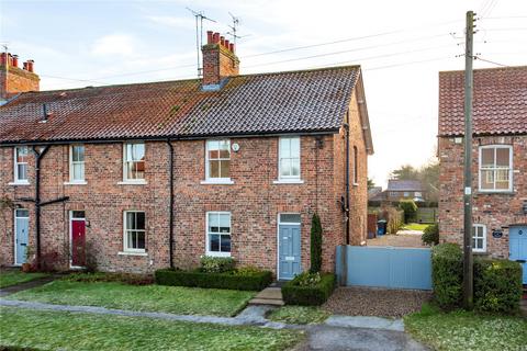 4 bedroom end of terrace house for sale, Main Street, Sutton-on-the-Forest, York, North Yorkshire, YO61