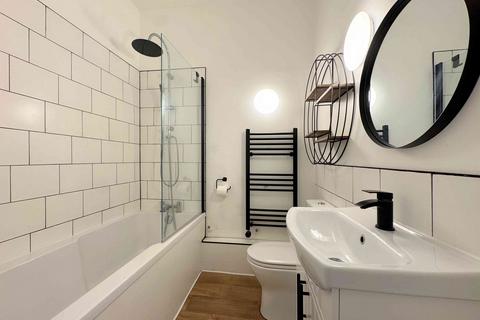 2 bedroom apartment for sale, Green Lane, Greetland HX4