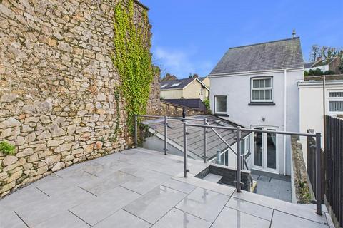 2 bedroom semi-detached house for sale, Hawtree Cottage, The Green, Tenby