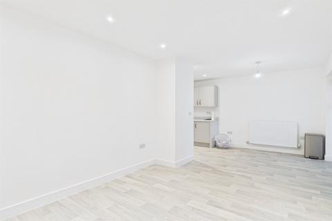 4 bedroom property to rent, Stoney Wood Drive, Wynyard, Billingham
