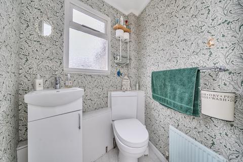 4 bedroom semi-detached house for sale, Newlands Avenue, Shirley, Southampton, Hampshire, SO15
