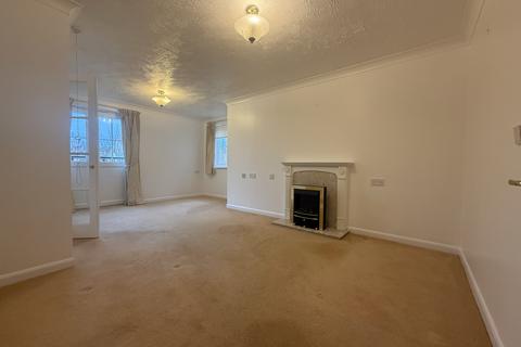 2 bedroom flat to rent, Rosemary Lane, Halstead CO9